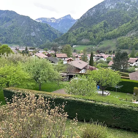 Sur Les Hauteurs De * Thônes